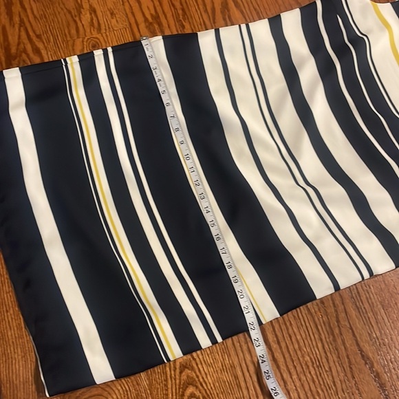 LOFT nautical stripe sleeveless dress zipped side / oval neckline size 12 - 14 - Picture 11 of 12